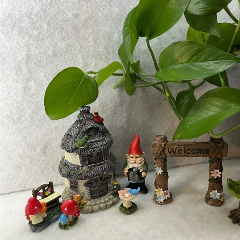 Unbranded 11pc Fairy Garden Gnome Set Multicolor Excellent Whimsical Decor - Picture 3 of 7